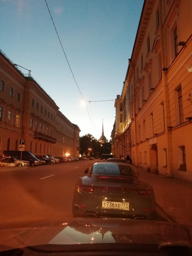 Все пробуют, хвалят, но никто не берет. Женщины жалуются