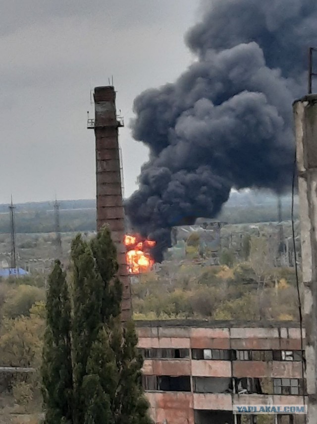 В Белгородской области горит подстанция