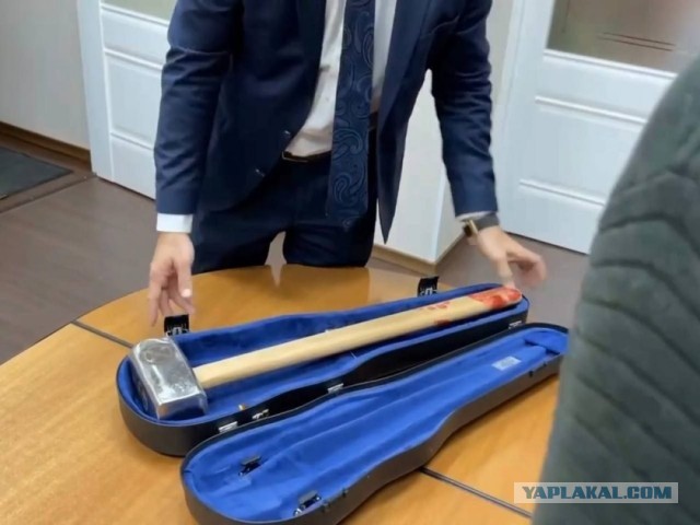 Пресс-служба Евгения Пригожина опубликовала видео с живым бойцом ЧВК «Вагнер» Дмитрием Якущенко.