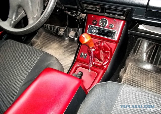 Подлокотник. Жигули классика.