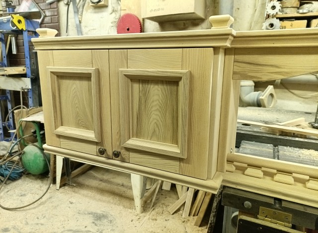 Кресло в стиле Кантри