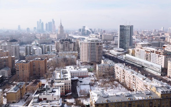 Впервые в истории рынка месяц аренды квартиры из «золотой сотни» Москвы теперь обойдется в 1 миллион рублей и выше, — РБК