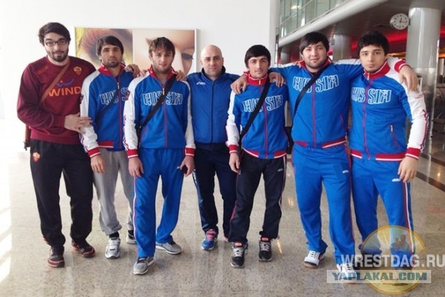 В российских школах могут ввести единую спортивную форму в цветах флага