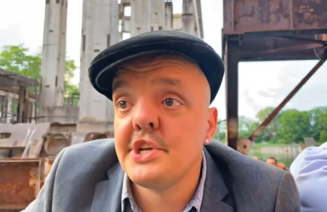 Внутри защитнго купола на Чернобыльской АЭС.