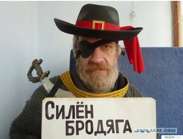 Бабушкин внучатый козлик тещиной названой курице кем приходится?