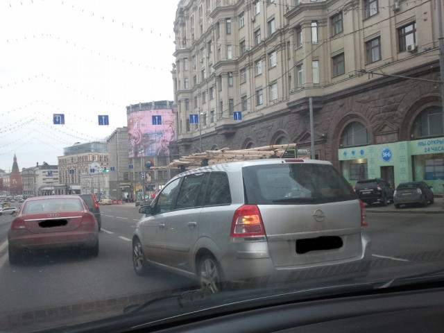 Мы живём в России...