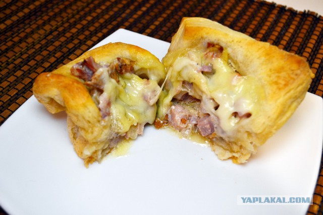 Хрустящие корзиночки с сочной начинкой (БыстроЗакусь из слоёного теста)