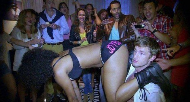 Ужасы и приколы из соцсетей 18+