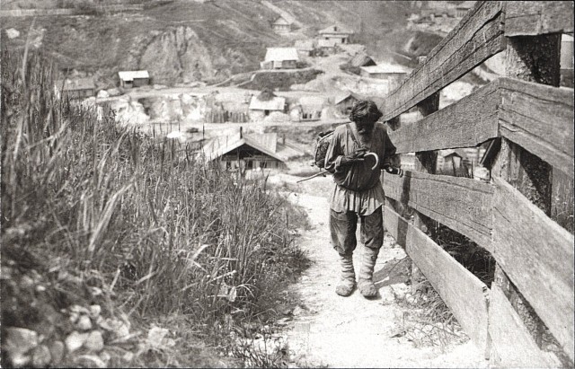 Снимки Захария Захариевича Виноградова. 1910-е. На Волге