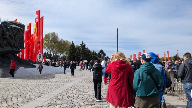 Выставка трофейной техники на Поклонке
