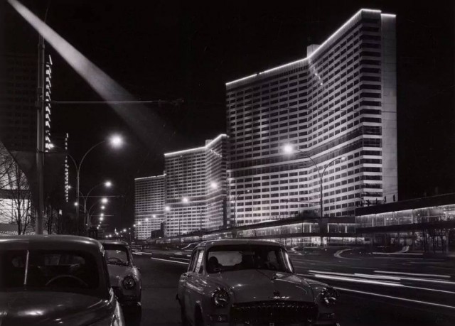 Москва и москвичи. Двадцатый век. 11.11.24