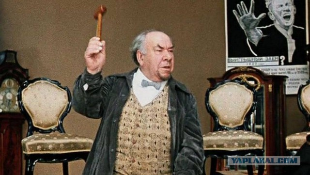 Подростков гонявших вдвоём на электросамокате по встречке проспекта Мира в Москве, оштрафовали на 100 тысяч рублей