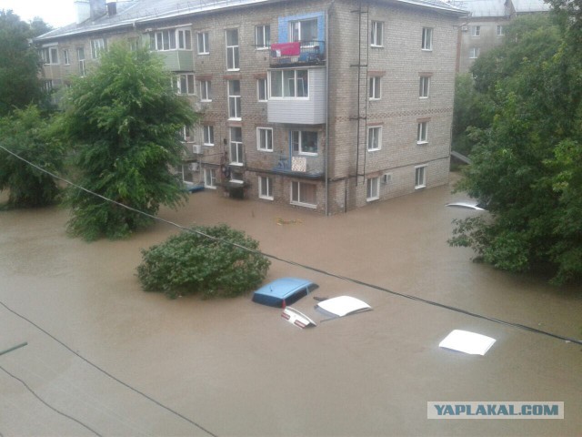 Уссурийск затопил тропический ливень