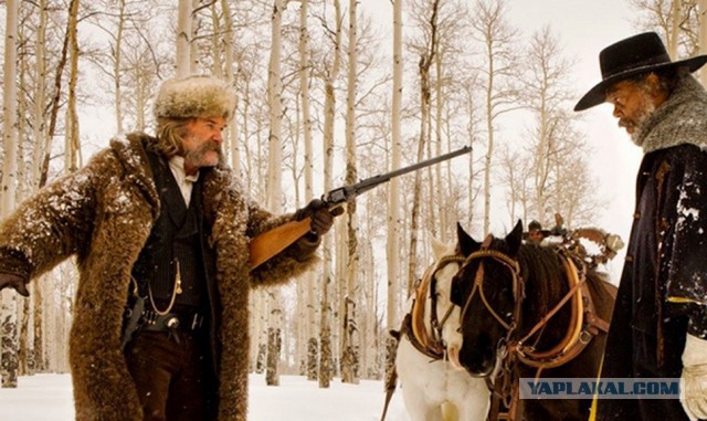Пистолетов-револьверов фотопост