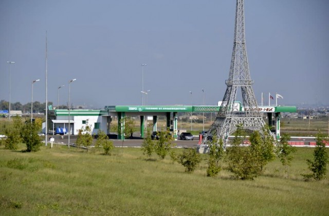 10 близнецов распиаренных достопримечательностей, которые можно посетить бесплатно
