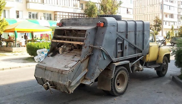 Единоросы признали Бондаренко коррупционером