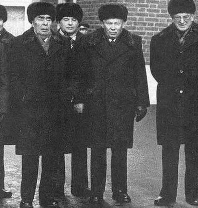 Картинки разные про СССР. 05.12.2022