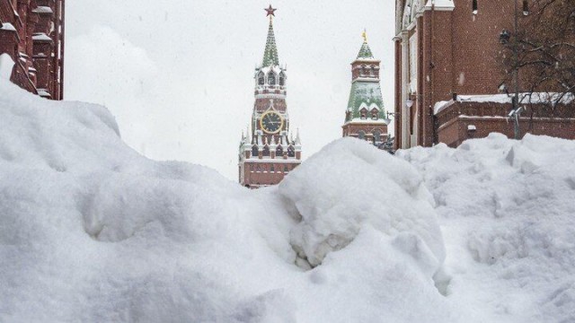 Большой рассказ о новогодней Москве