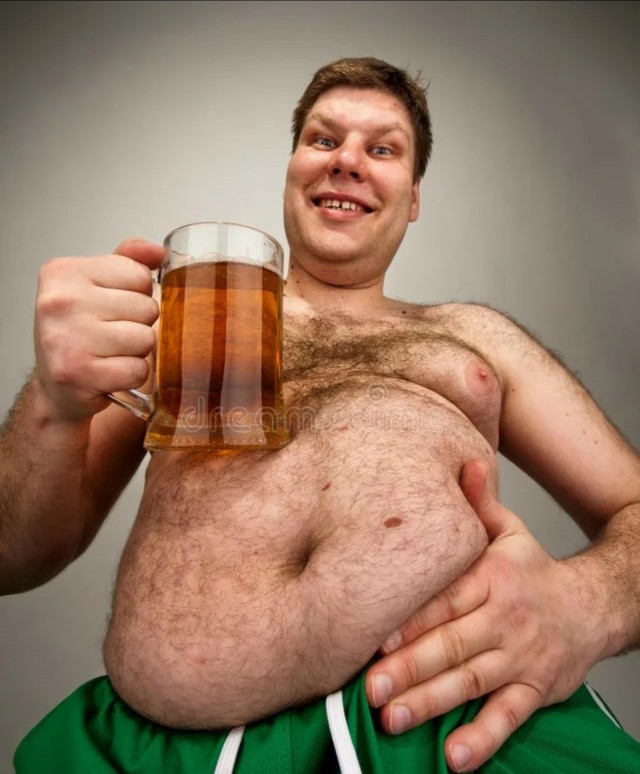 День борьбы с пивным животиком отмечается сегодня