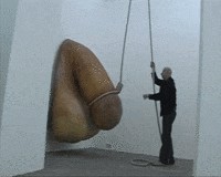 Немка с неуемной страстью к загару