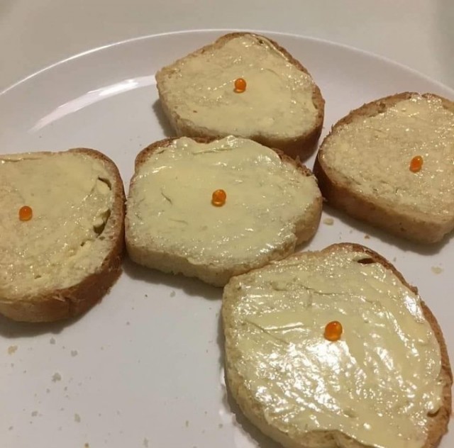 Вам в Петербург