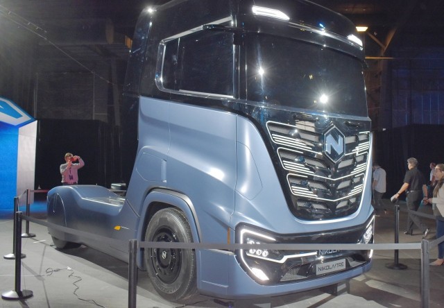 Производитель MAN и Scania уходит из России