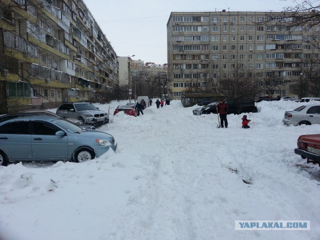23 марта. Киев. Весна.