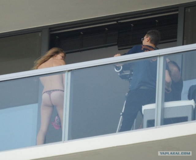 Рози без комплексов: Грудь? Да смотрите, нате