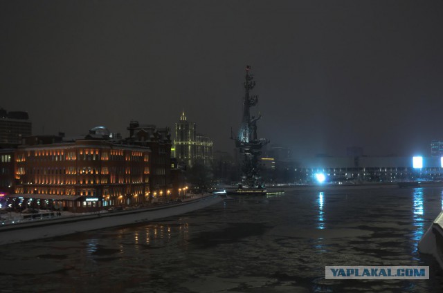 Ночные и вечерние фотографии Москвы