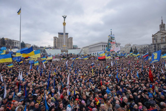 Власти Армении пошли на силовую акцию против шествия оппозиции в Ереване