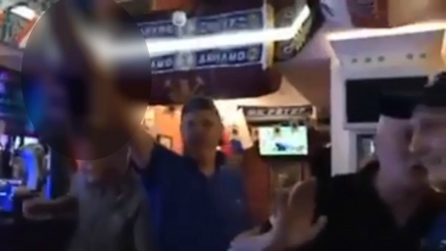 Наглосакские недофанаты зигуют и прославляют гитлера в Волгограде