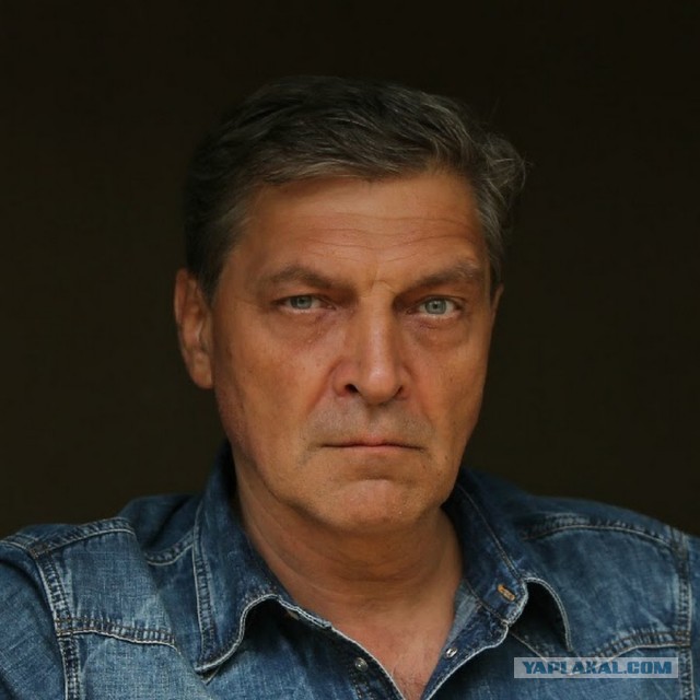 Изображая радость