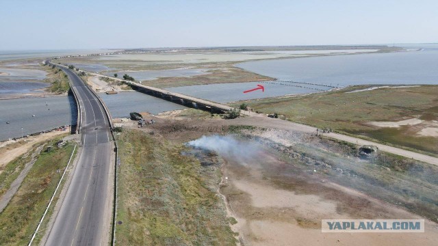 Рогов сообщил о ракетном ударе по Чонгарскому мосту
