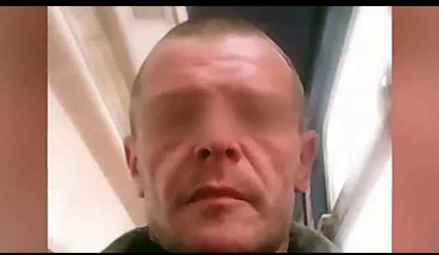 Бдительность взрослых спасла от педофила двух девочек в Петербурге.