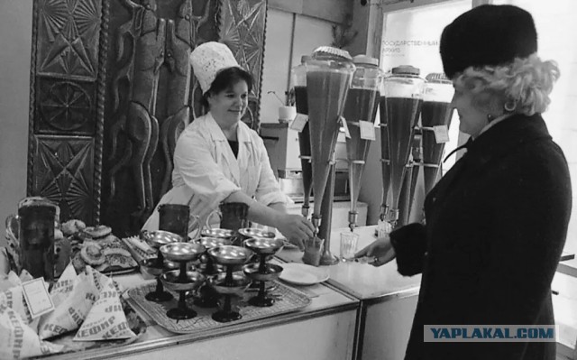 Макдоналдс* планирует вернуться в Россию