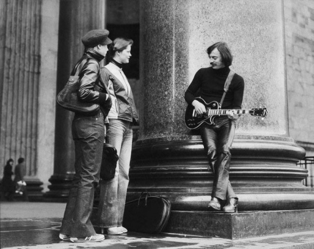 Звёзды советского андеграунда и эстрады на снимках российского фотографа