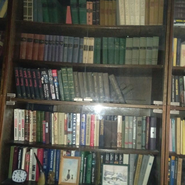 А вы книги покупаете?