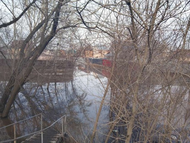 В Оренбурге уровень воды в реке Урал вырос до 872 сантиметров