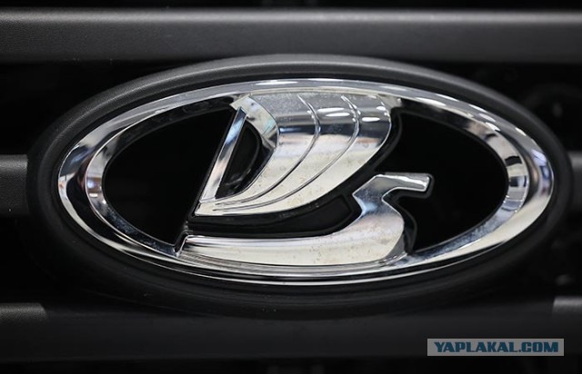 Власти снова обсуждают меры поддержки "АвтоВАЗа" из-за роста его долговой нагрузки