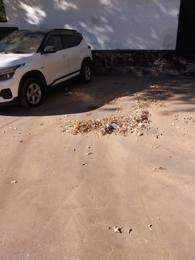 Москва. Метро Менделеевская