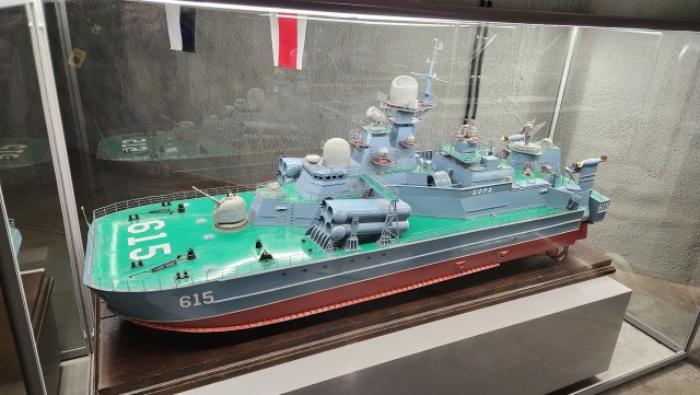 Крымское путешествие. Часть вторая. Пещерные города и ещё немножко скал