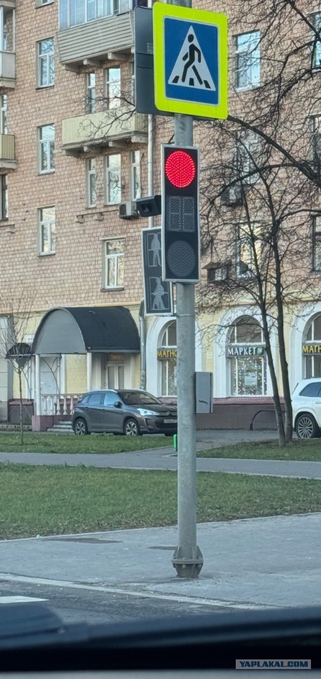 Москва, нам нужно больше камер... Сколько можно то!?