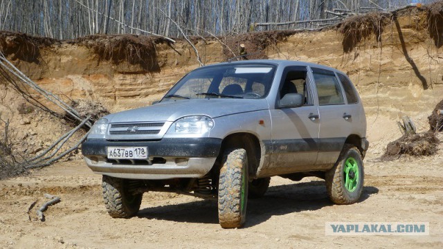 НИВА против Subaru Forester - Оффроад сравнение