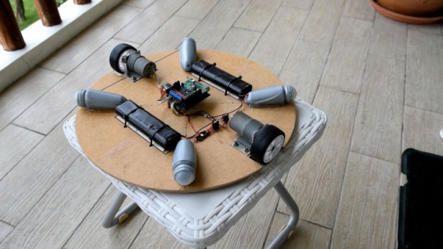 Филиппинский подросток собрал копию робота BB-8 из «Звездных войн»