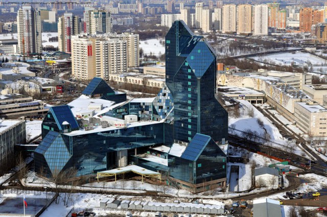 О легендарной «заброшке» Москвы, которую снесут до конца года