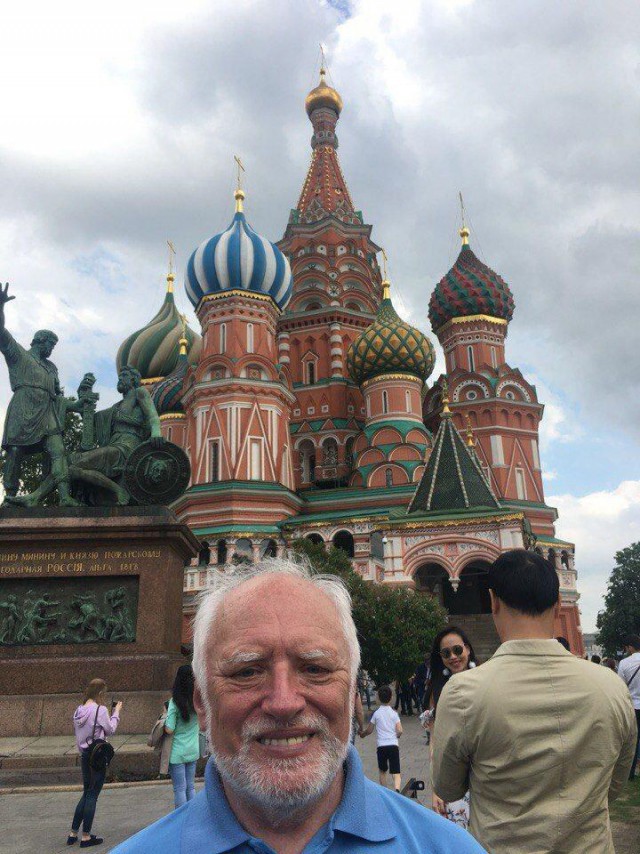 Гарольд, что скрывает боль, приехал в Москву