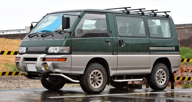 Обновлённая Mitsubishi Delica: дизайн в стиле Xpander, другой дизель и 8АКП