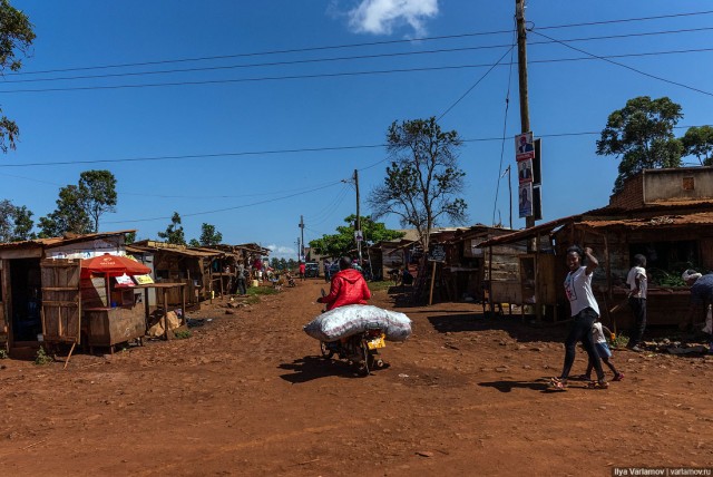 Уганда: деревни, колдуны и детские жертвоприношения