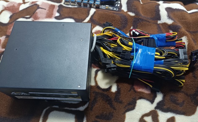 Продам видеокарты в Москве MSI RX 570 4gb и всякое остальное