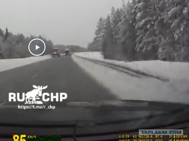 Такое вот ДТП на трассе Кола
